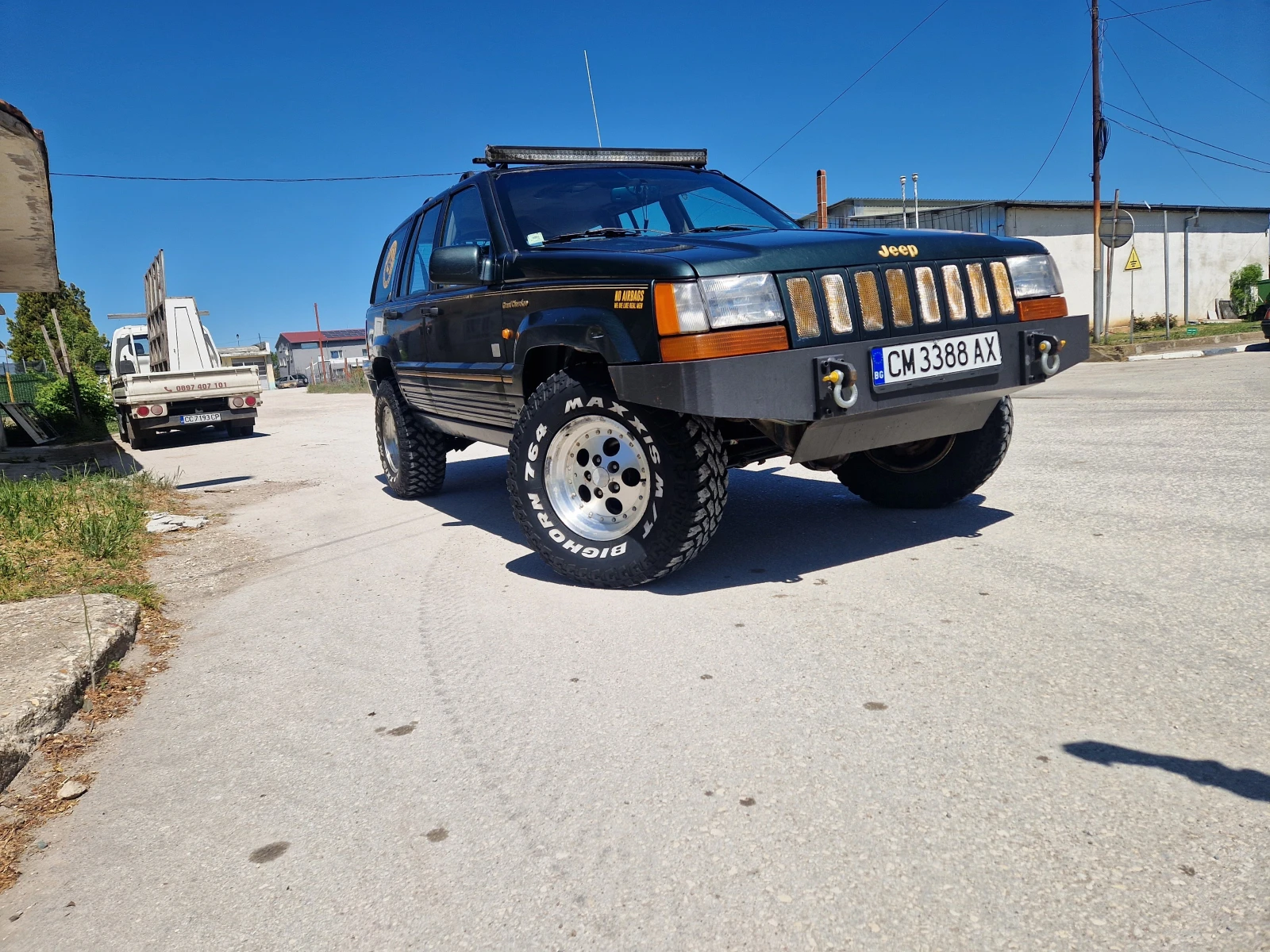 Jeep Grand cherokee  - изображение 2