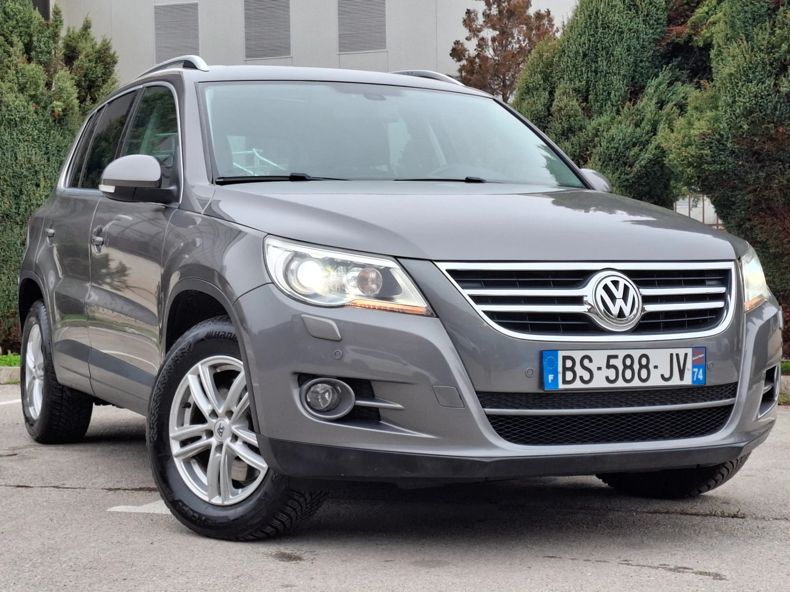 VW Tiguan 2.0TDI 4X4 *  *  *  *  | Mobile.bg   1