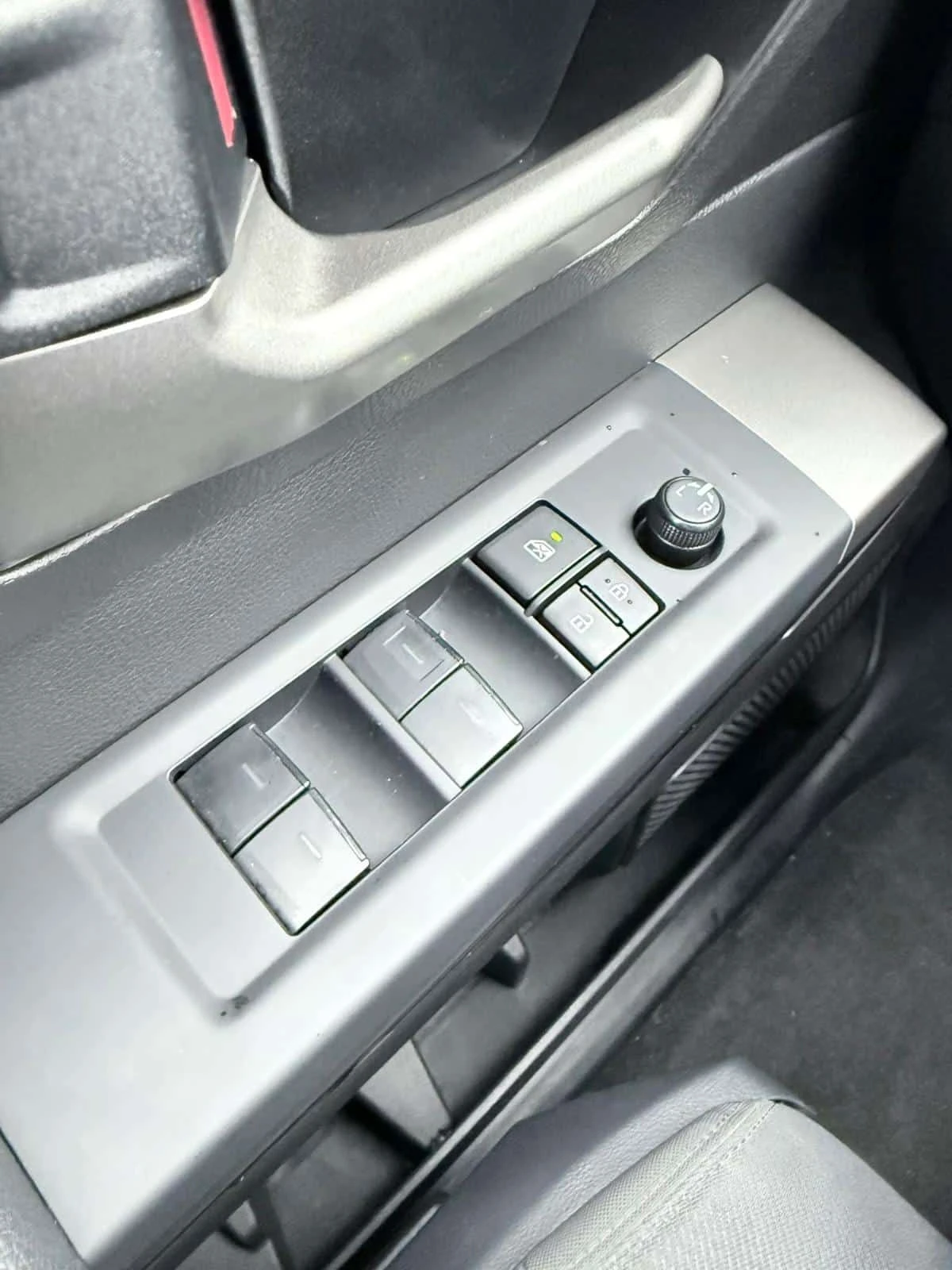 Toyota Tundra * SR * 2�����* KEYLESS* �������*  | Mobile.bg � ����������� 14