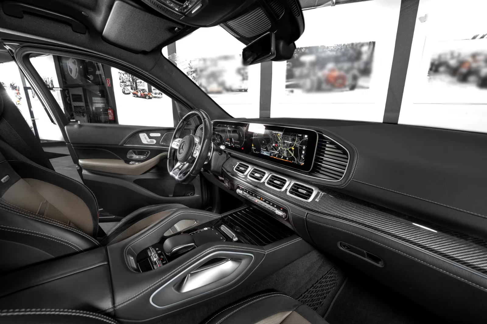 Mercedes-Benz GLS 63 AMG 4MATIC/612HP/6S/AMG/NIGHT/BURM/360/HUD/143H - изображение 9