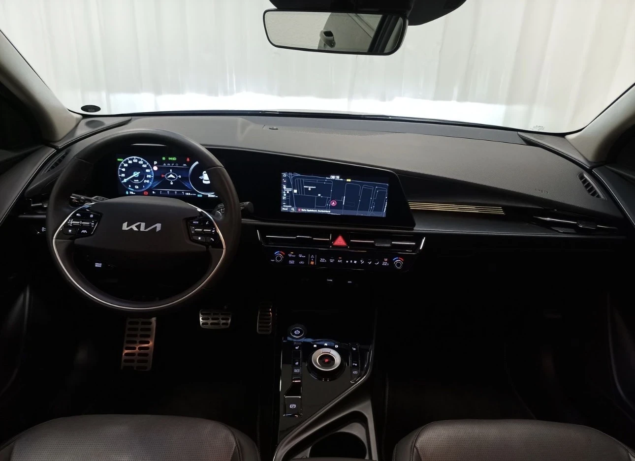 Kia Niro Inspiration Navi Cam 31000 km, снимка 7 - Автомобили и джипове - 54184660