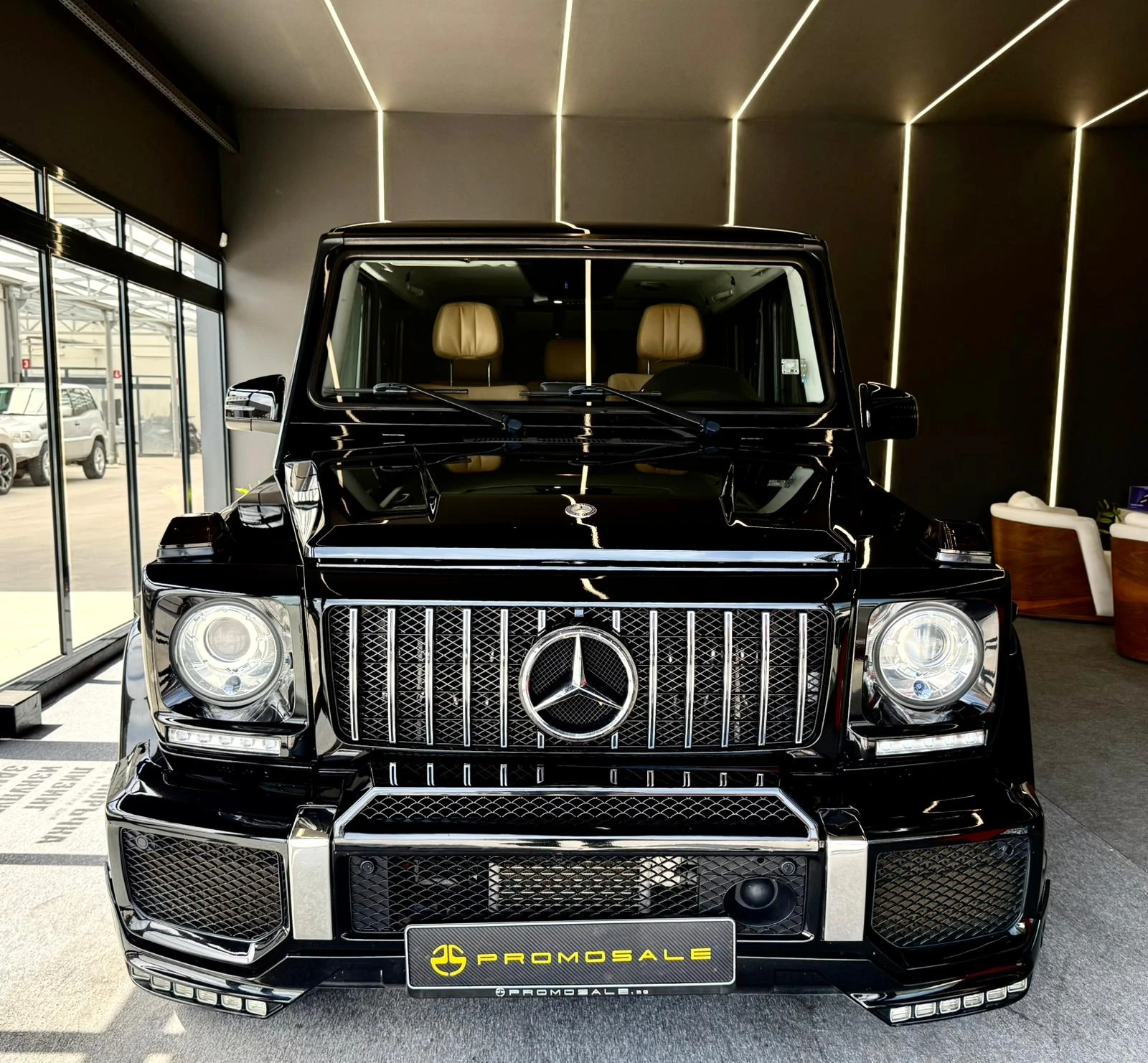 Mercedes-Benz G 500 550* 4Matic* Designo* Harman* Лизинг, снимка 2 - Автомобили и джипове - 54219529