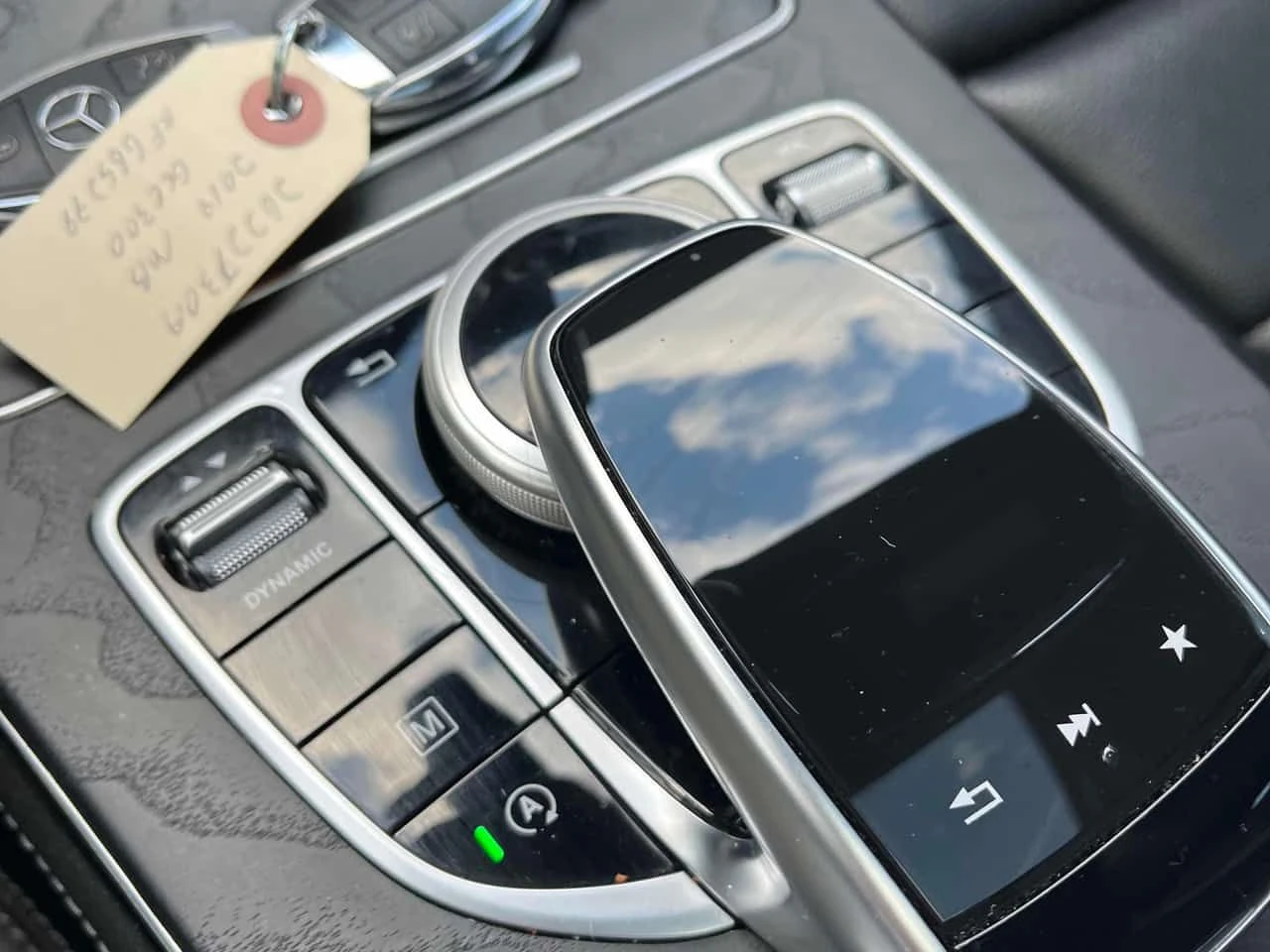 Mercedes-Benz GLC * 300 * CARFAX * БЕЗ ПЪРВОНАЧАЛНА ВНОСКА, снимка 9 - Автомобили и джипове - 54539873
