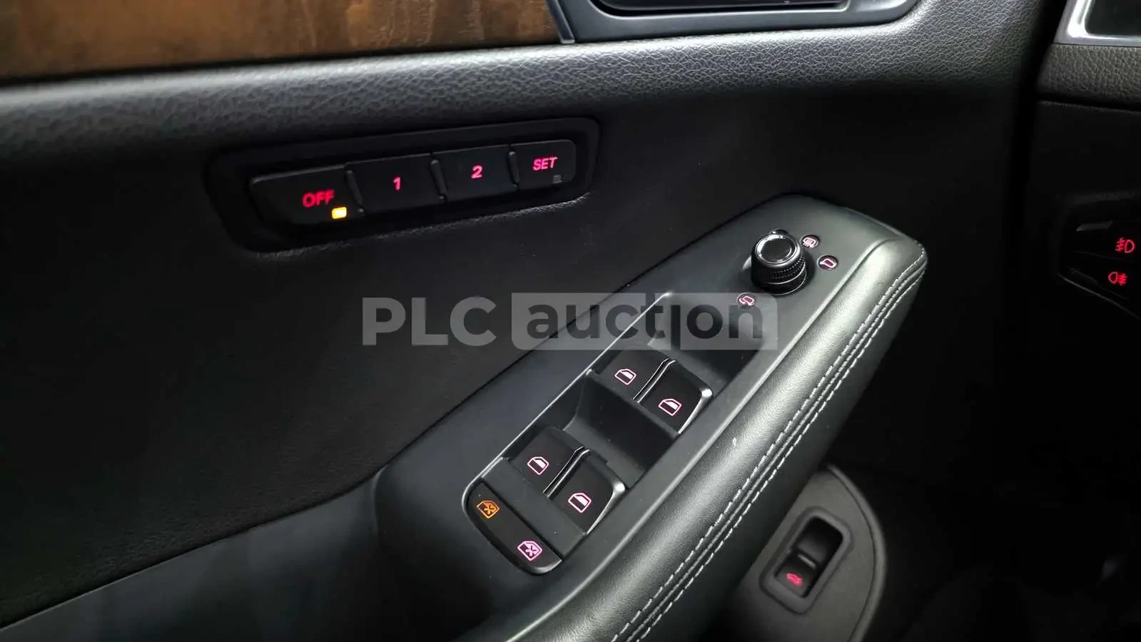 Audi Q5 3.0TDI QUATTRO| PANO| CAM| ПОДГРЕВ| вкл.ТЕХНОТЕСТ, снимка 11 - Автомобили и джипове - 54596065