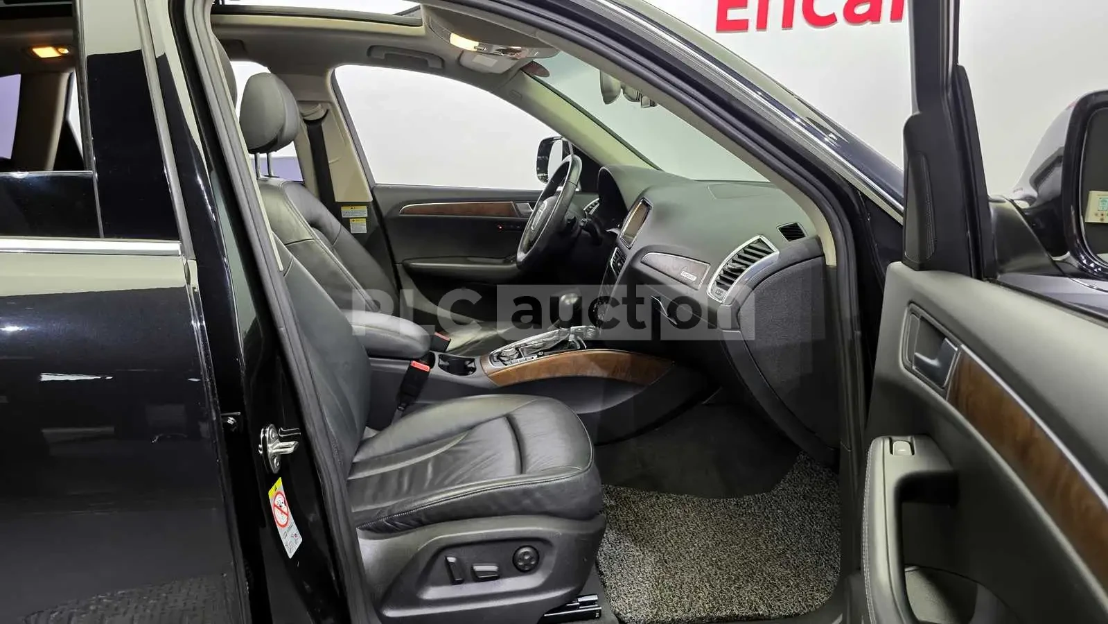 Audi Q5 3.0TDI QUATTRO| PANO| CAM| ПОДГРЕВ| вкл.ТЕХНОТЕСТ, снимка 9 - Автомобили и джипове - 54596065