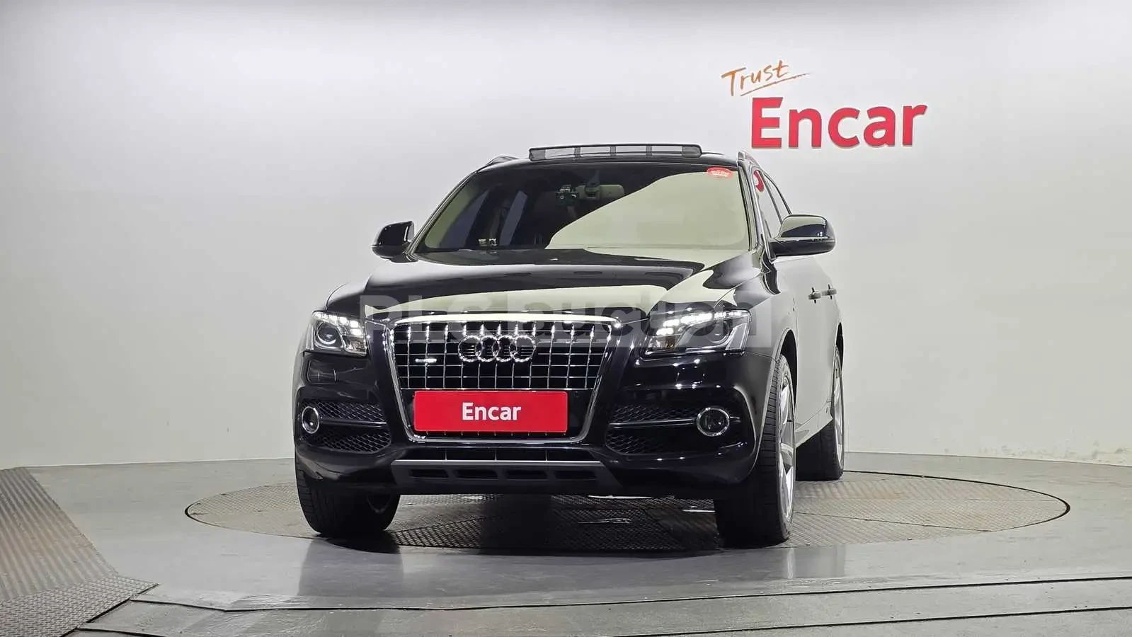 Audi Q5 3.0TDI QUATTRO| PANO| CAM| ПОДГРЕВ| вкл.ТЕХНОТЕСТ, снимка 4 - Автомобили и джипове - 54596065