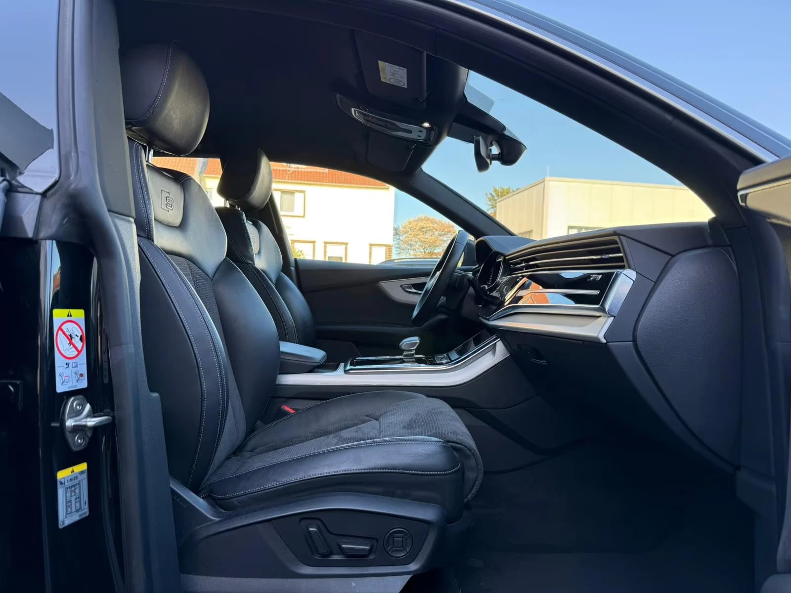 Audi Q8 50TDI/286HP/360/S-LINE/KLESS/577z, снимка 14 - Автомобили и джипове - 55231186