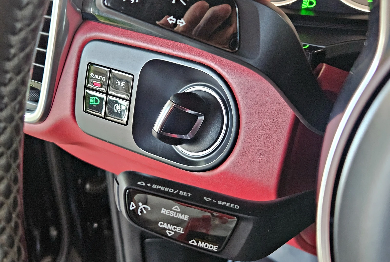 Porsche Cayenne S/GERMANY/PANO/DIGITAL/AIR/CAMERA/KEYLESS GO/LIZIN, снимка 12 - Автомобили и джипове - 55671476