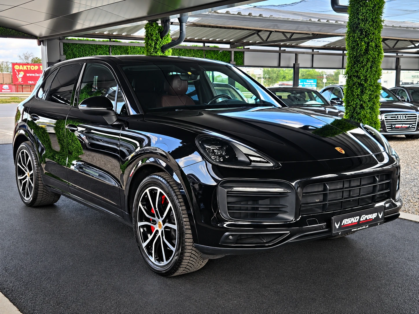 Porsche Cayenne S/GERMANY/PANO/DIGITAL/AIR/CAMERA/KEYLESS GO/LIZIN, снимка 3 - Автомобили и джипове - 55671476