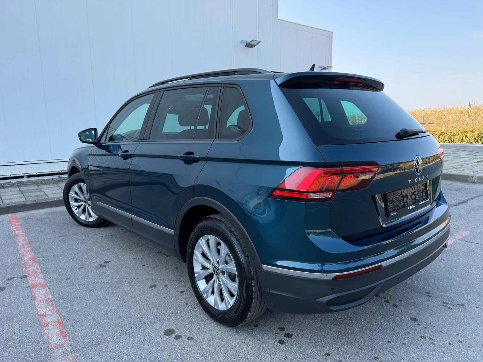 VW Tiguan 2.0TDI DSG IQ-LIGHT PANORAMA | Mobile.bg � ����������� 3