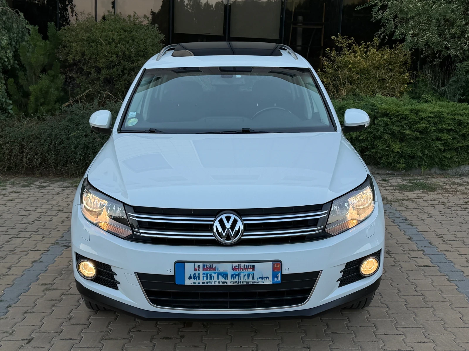 VW Tiguan 2.0Tdi/6sk/140ps, снимка 2 - Автомобили и джипове - 55943678