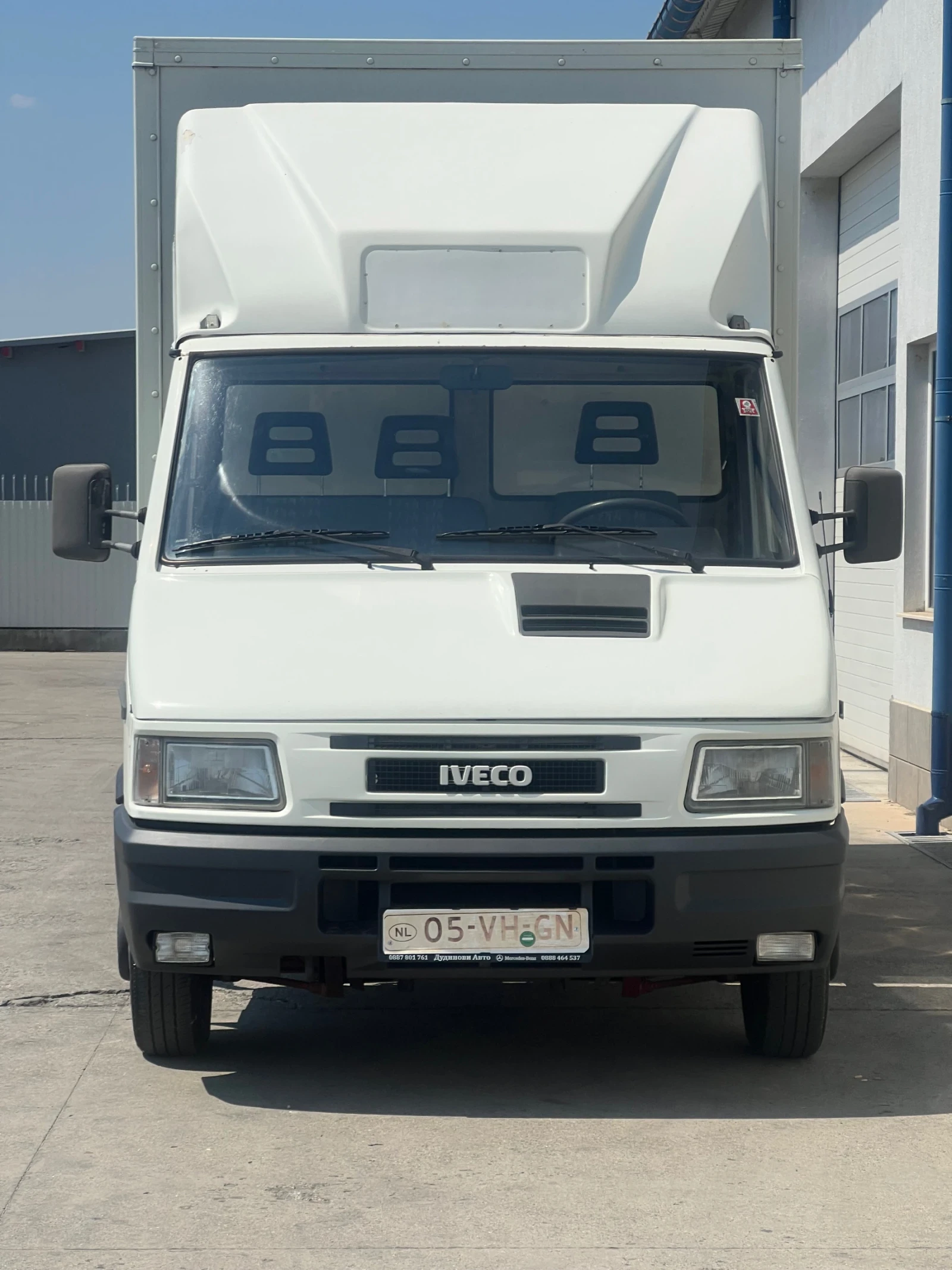 Iveco Daily 2.8 Turbo / Падащ борд, Дв.гума 3.5т, снимка 2 - Бусове и автобуси - 55706661