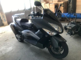  Yamaha T-max