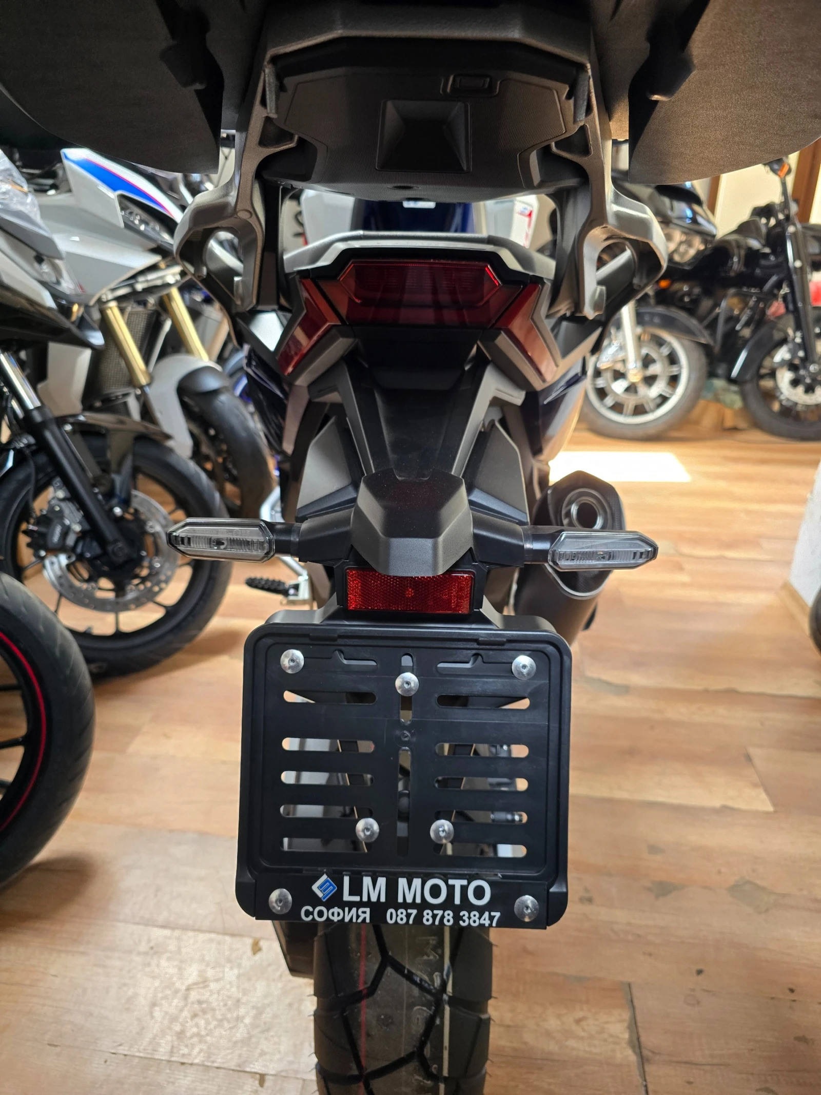 Honda X-ADV 750 модел 2026 НАЛИЧНИ!!!, снимка 5 - Мотоциклети и мототехника - 53330790