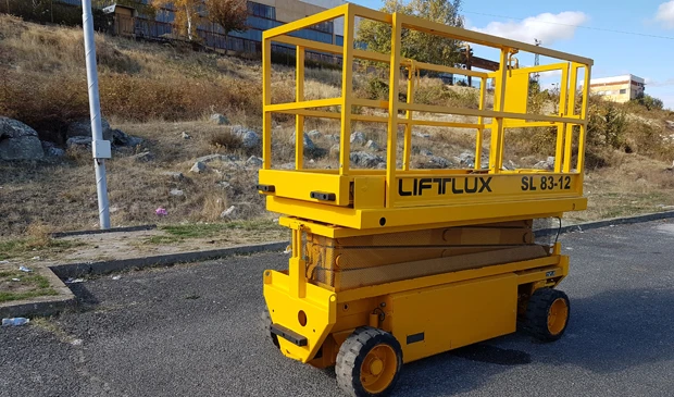 Автовишка Друга марка Liftlux SL83-12E, снимка 1 - Индустриална техника - 49299511