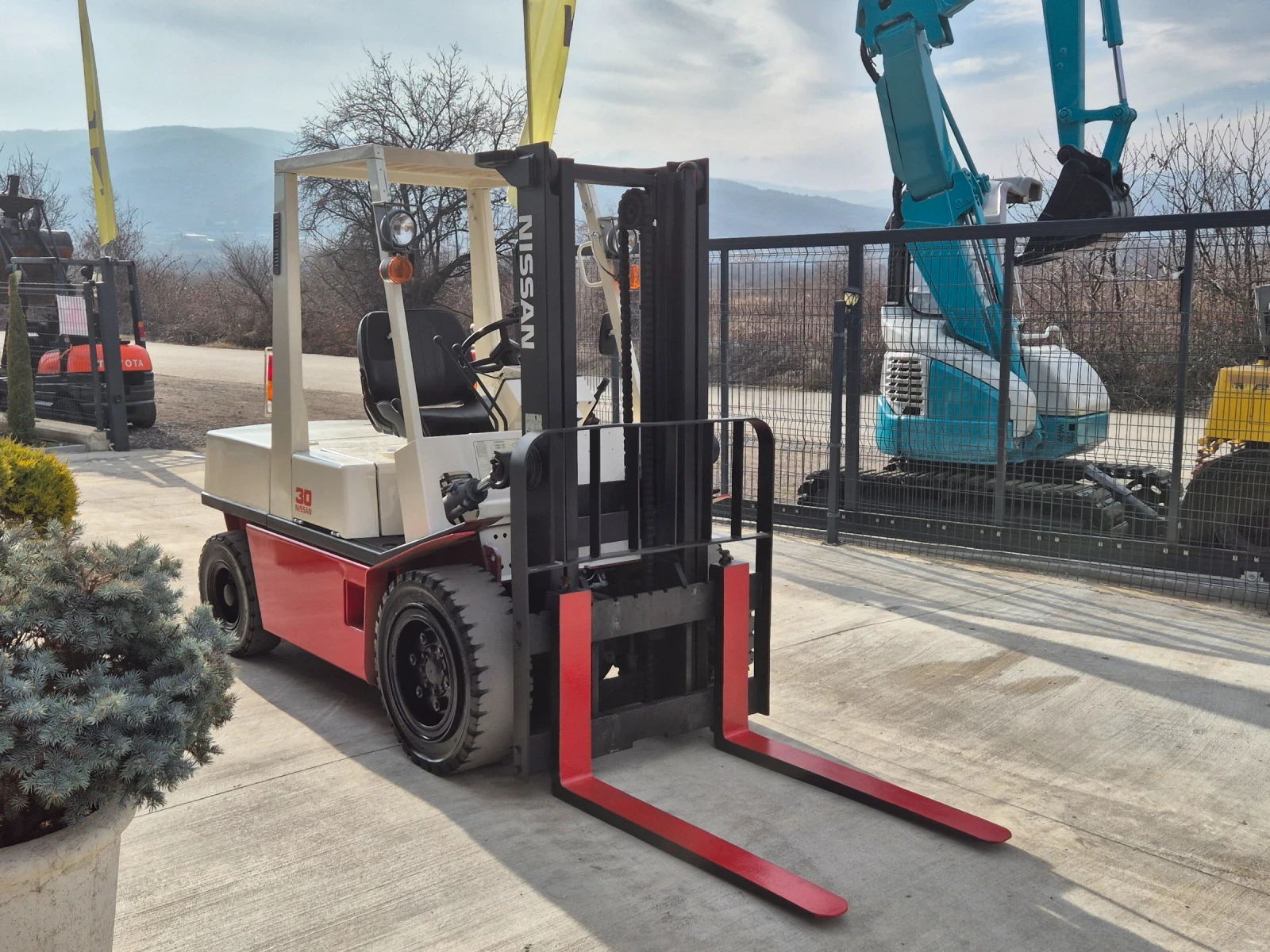  Nissan 3  /  ! | Mobile.bg   6