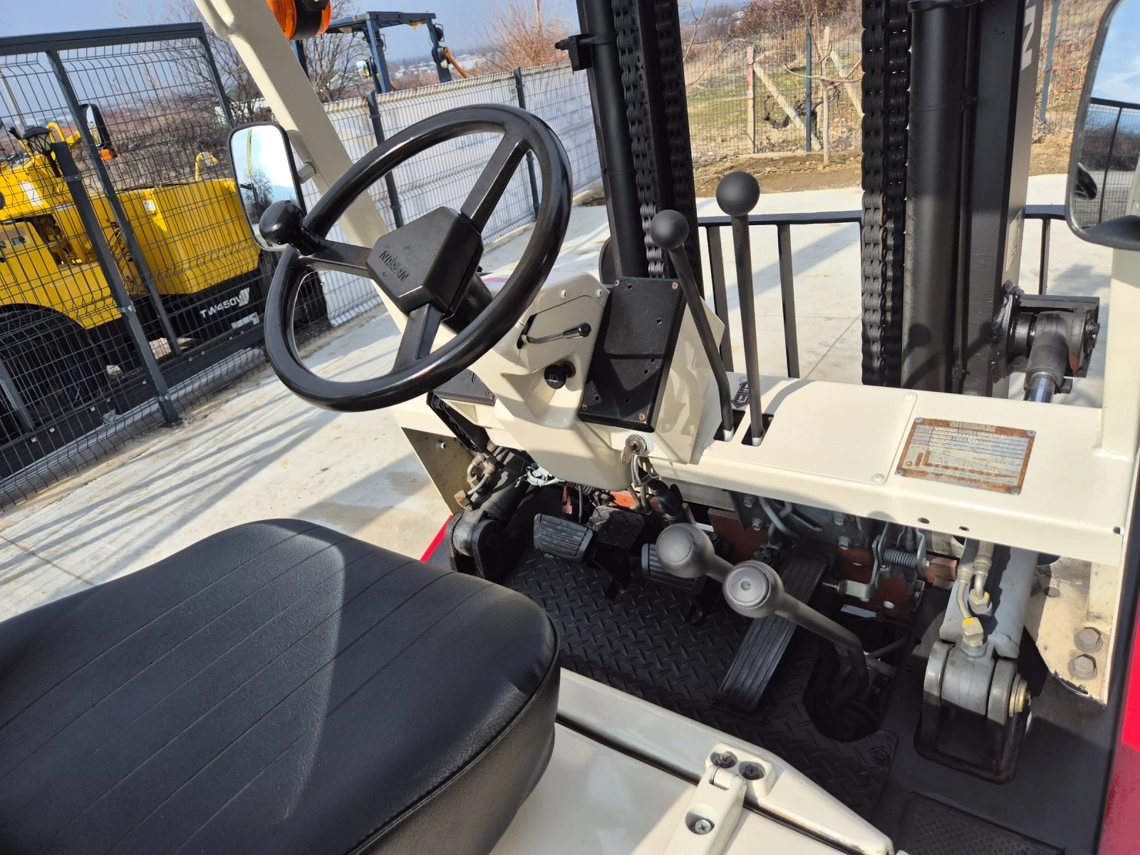  Nissan 3  /  ! | Mobile.bg   10