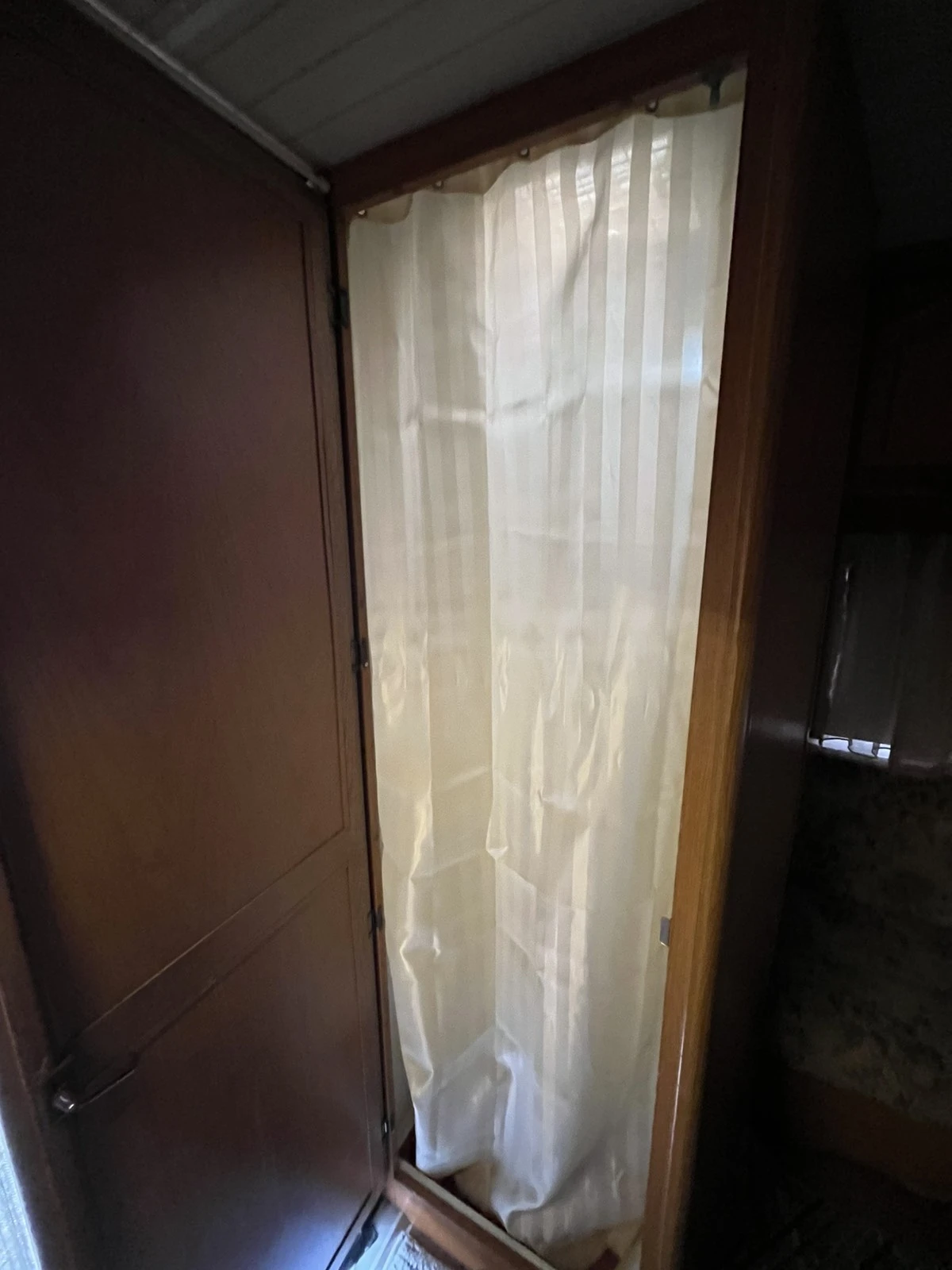 Каравана Hobby 10D - изображение 8