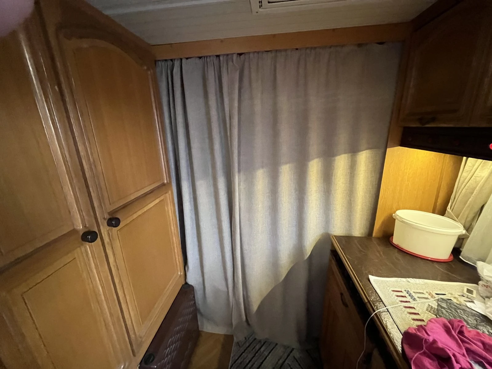 Каравана Hobby 10D - изображение 10