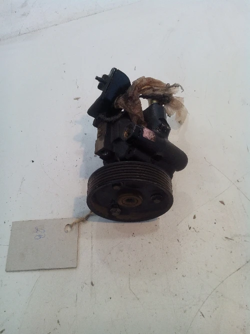 Хидравлична помпа за Рено Меган Сценик 2.0 бензин