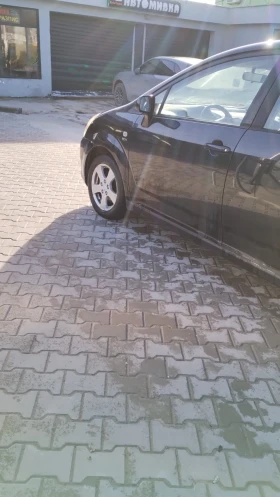 Toyota Corolla verso, снимка 2