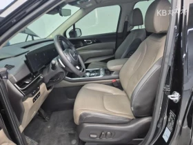 Kia Carnival, снимка 11