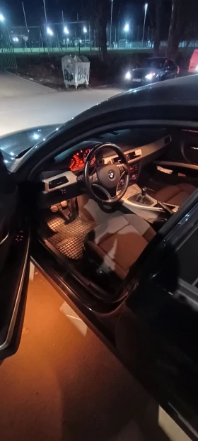 BMW 318 Е90, снимка 9