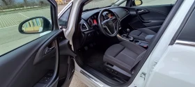 Opel Astra 1.6 Turbo Exklusiv, снимка 6