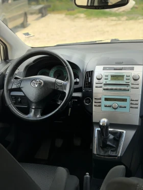 Toyota Corolla verso 2.2 136 / 6+ 1 - 2590 € / 5065.60 лв. - 27239780 14