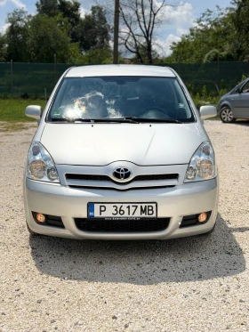 Toyota Corolla verso 2.2 136 / 6+ 1 - 2590 € / 5065.60 лв. - 27239780 2