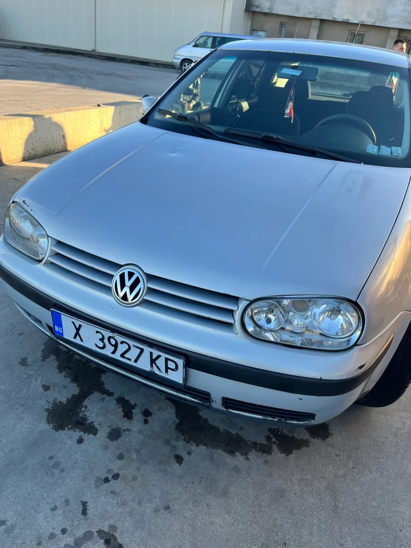 VW Golf, снимка 2 - Автомобили и джипове - 47991431