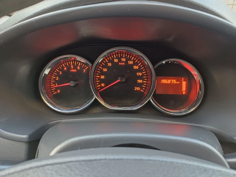 Dacia Logan Logan MCV, снимка 8 - Автомобили и джипове - 51472711