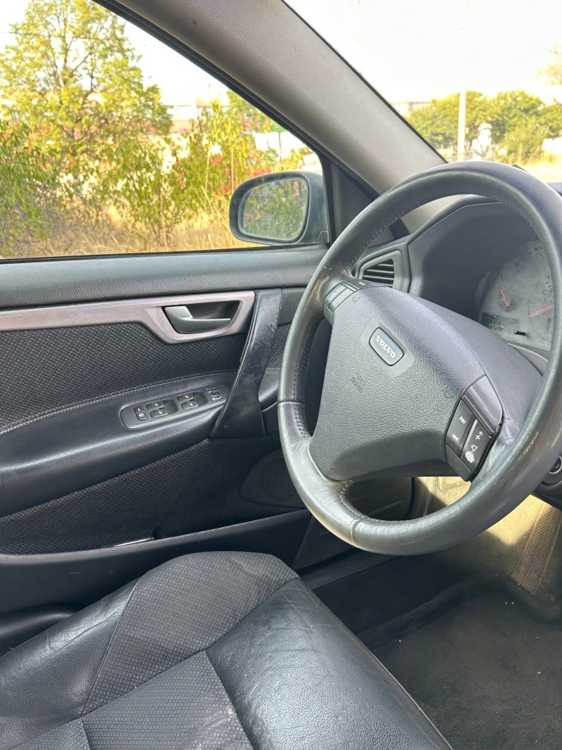 Volvo S60, снимка 7 - Автомобили и джипове - 52484209