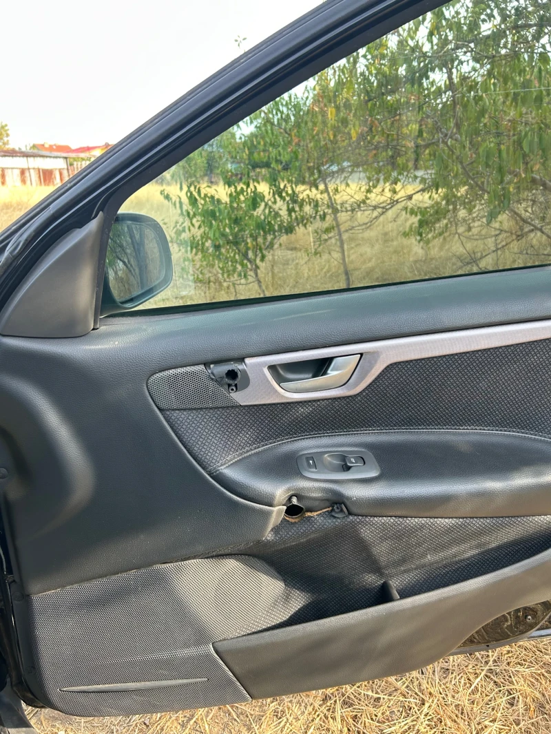 Volvo S60, снимка 5 - Автомобили и джипове - 52484209