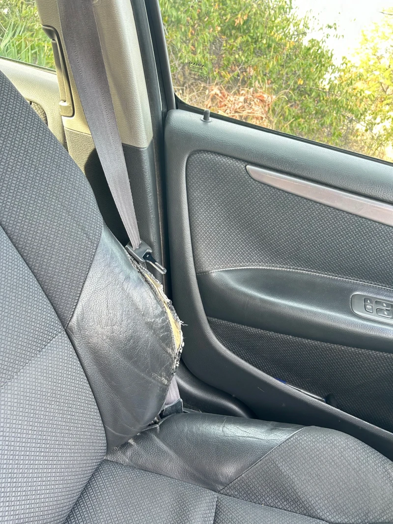 Volvo S60, снимка 6 - Автомобили и джипове - 52484209