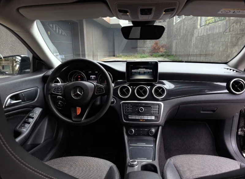 Mercedes-Benz CLA 200 Shooting Brake/ Parking Assist , снимка 6 - Автомобили и джипове - 52312304