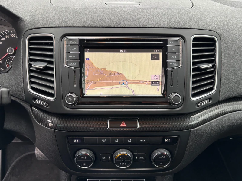 Seat Alhambra 2.0TDI-AVTOMAT, снимка 11 - Автомобили и джипове - 52944644