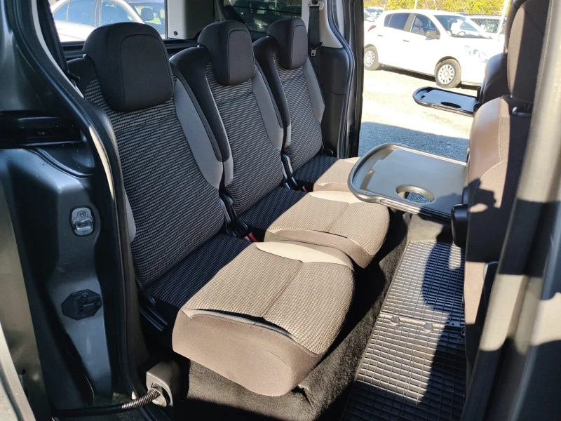 Peugeot Partner 1.6, снимка 12 - Автомобили и джипове - 52963102