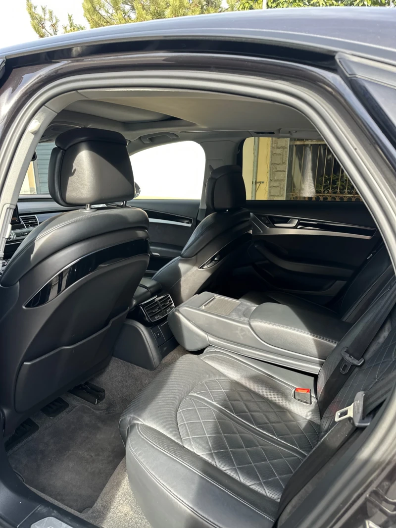 Audi A8 Audi A8 4.2TDI MATEIX + два ключа , снимка 10 - Автомобили и джипове - 53539562