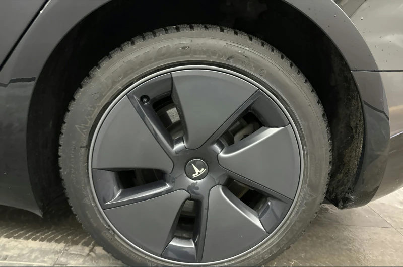 Tesla Model 3 SR Plus LFP EU Гаранция 2 Комп. Джанти, снимка 10 - Автомобили и джипове - 53556247