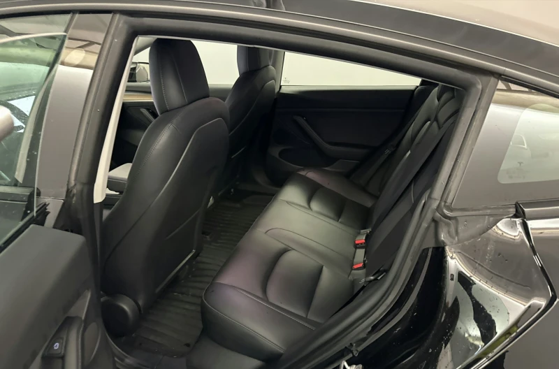 Tesla Model 3 SR Plus LFP EU Гаранция 2 Комп. Джанти, снимка 9 - Автомобили и джипове - 53556247