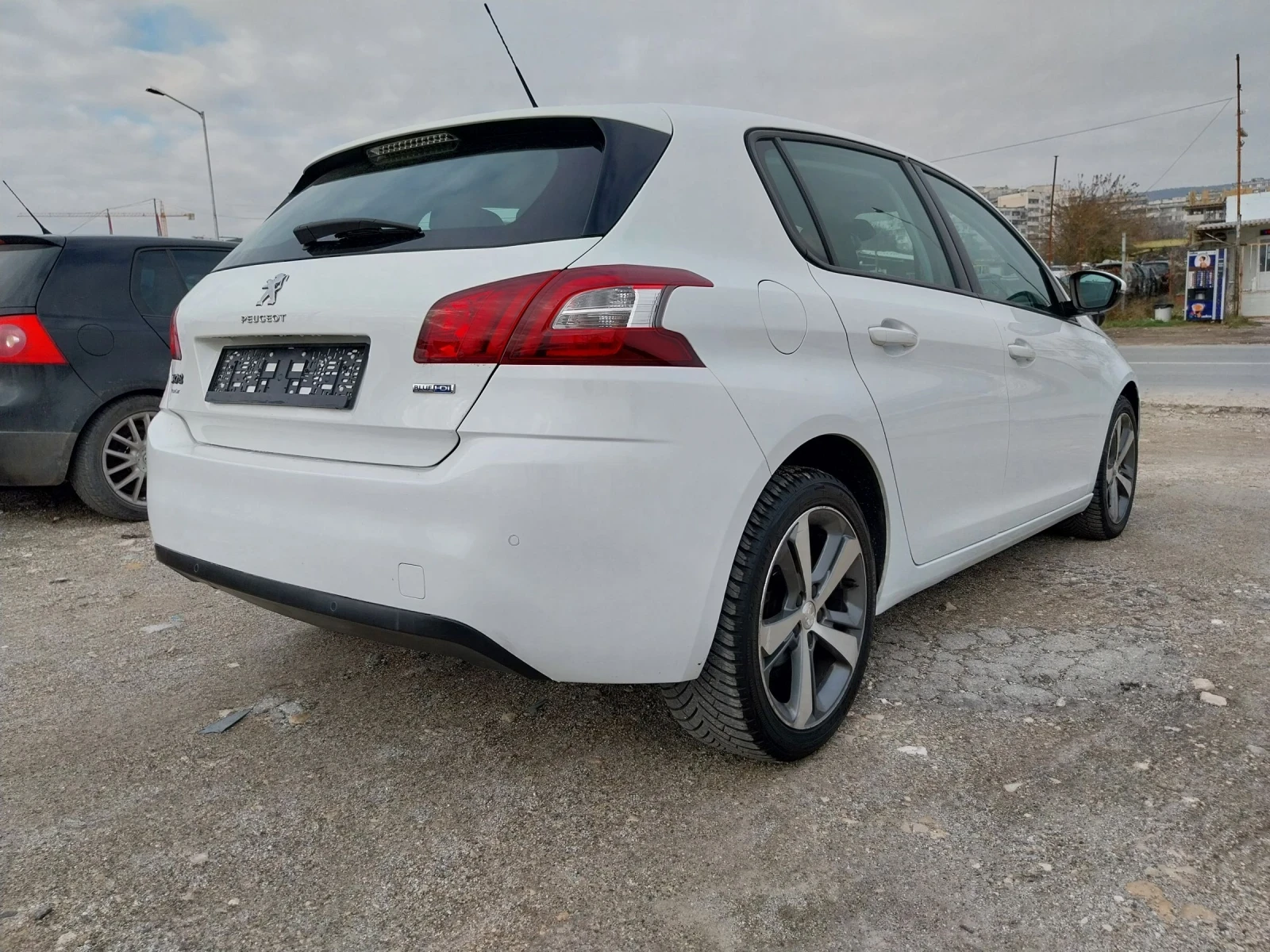 Peugeot 308 1.6 BlueHDI - изображение 6