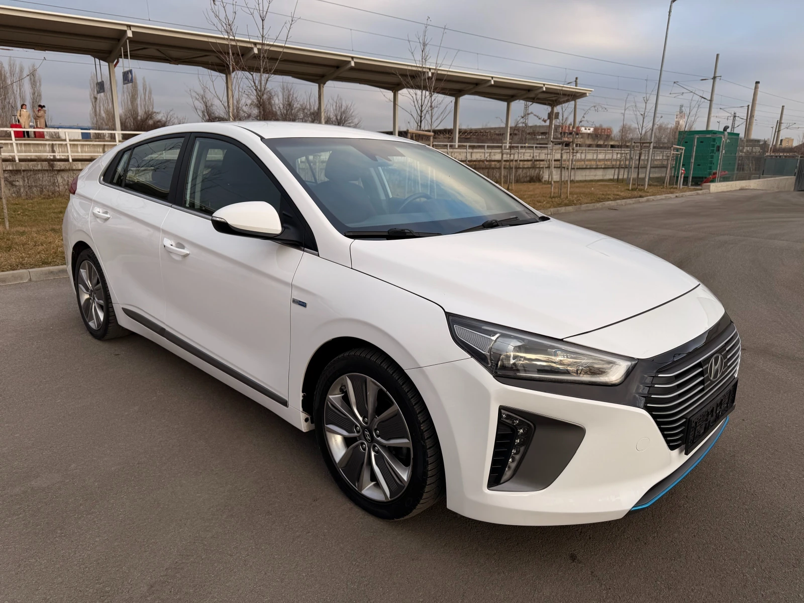 Hyundai Ioniq 1.6HYBRID* EURO6B*  - изображение 3