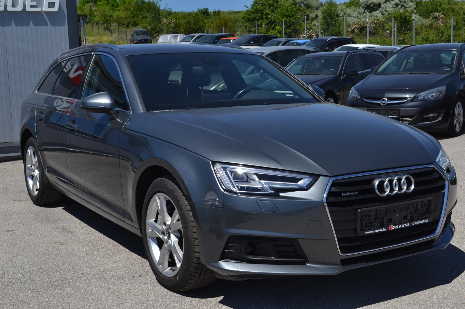Audi A4 2.0TDI-S LINE, снимка 3 - Автомобили и джипове - 49313648
