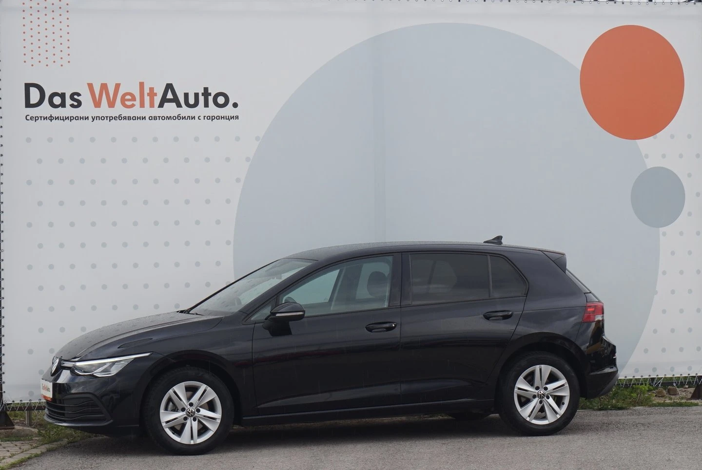 VW Golf 8 Life 2.0 TDI SCR - изображение 2