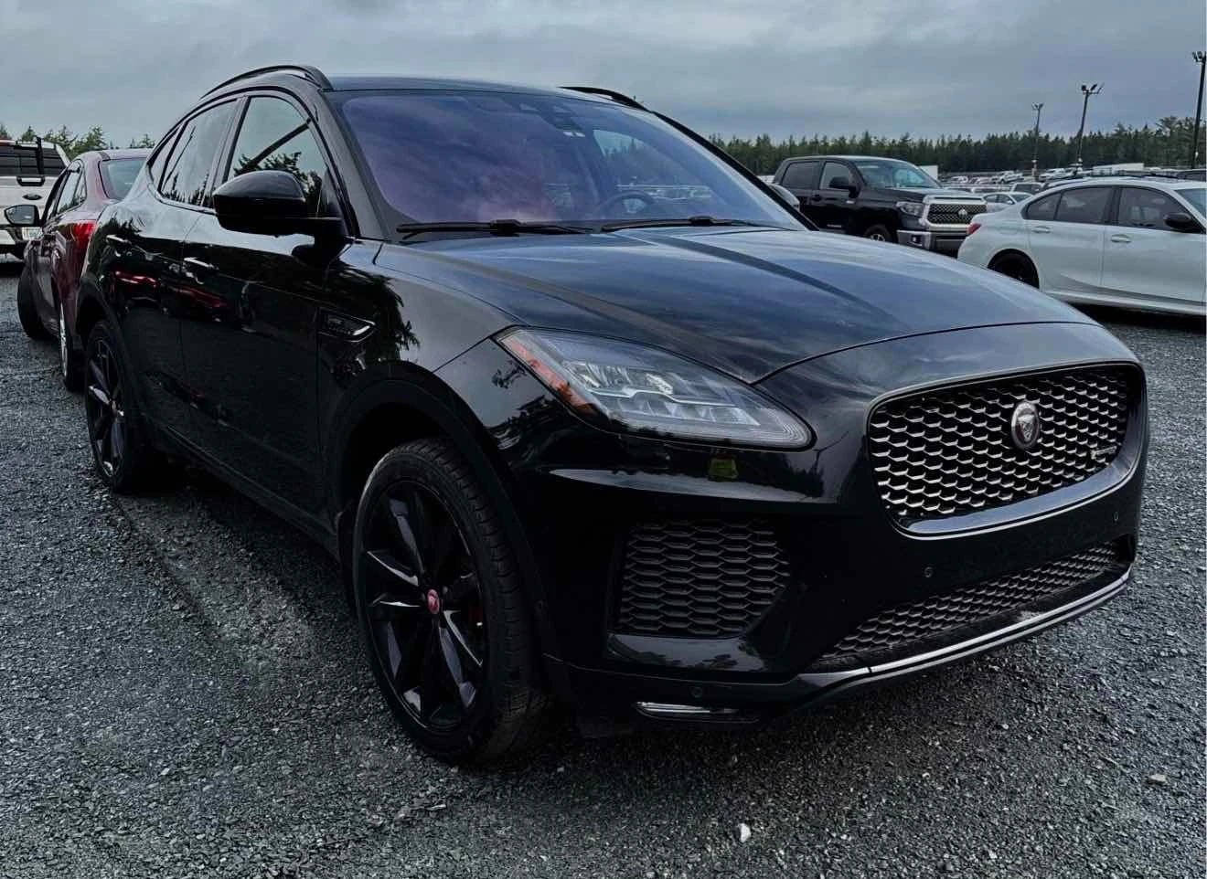 Jaguar E-pace * * CARFAX * *   * *  | Mobile.bg   2