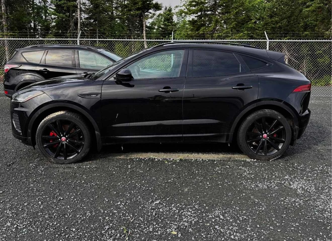 Jaguar E-pace * * CARFAX * *   * *  | Mobile.bg   3