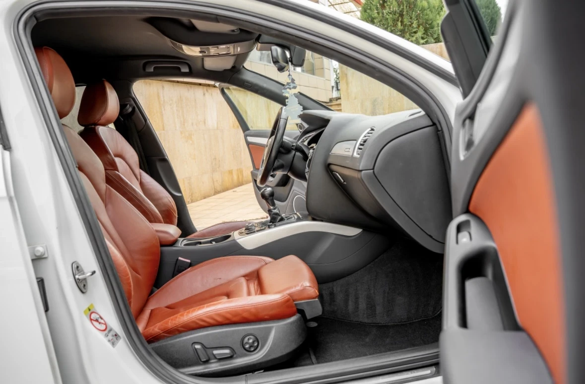 Audi A4 S-LINE// BANG&OLUFSEN// LANE ASSIST// MEMORY//  - изображение 10