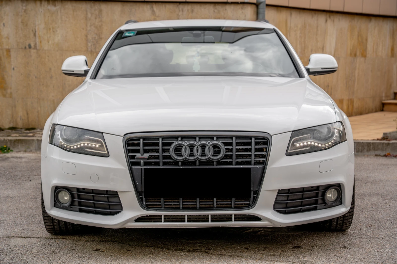 Audi A4 S-LINE// BANG&OLUFSEN// LANE ASSIST// MEMORY//  - изображение 2
