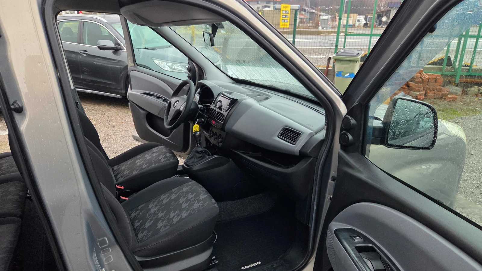 Opel Combo TOUR 1.4i EcoM | Mobile.bg � ����������� 12